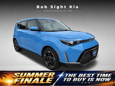 Used 2023 Kia Soul EX FWD image 14