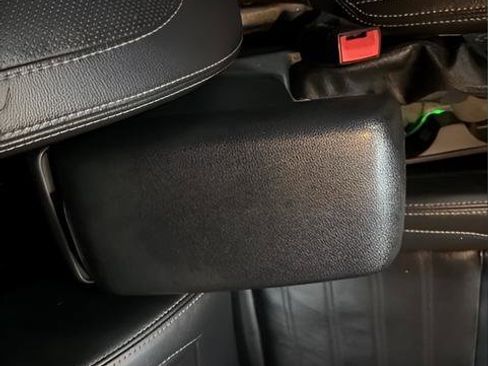 Used 2018 Ford EcoSport Titanium image 16