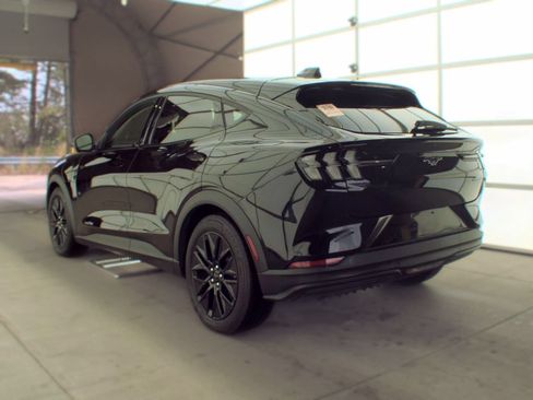 Used 2025 Ford Mustang Mach-E Select AWD/4WD image 4
