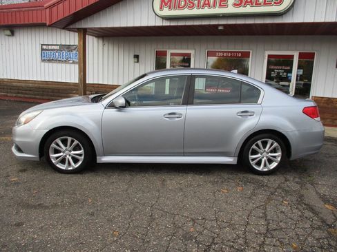 Used 2014 Subaru Legacy 2.5i Premium image 4