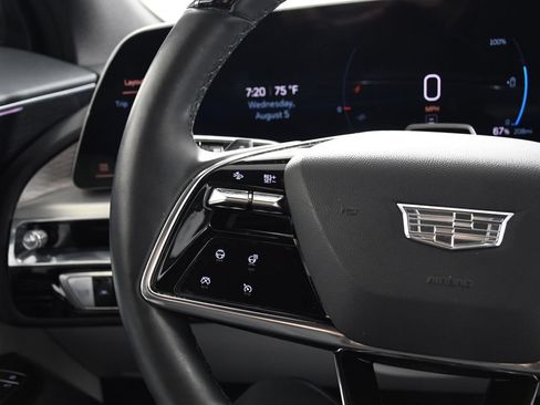 Used 2024 Cadillac Lyriq Sport AWD/4WD image 28
