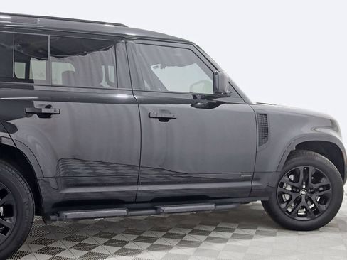 Used 2021 Land Rover Defender 110 X-Dynamic HSE AWD/4WD image 10