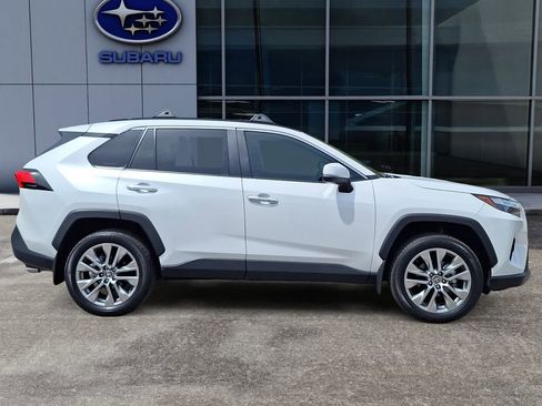 Used 2024 Toyota RAV4 Limited FWD image 8