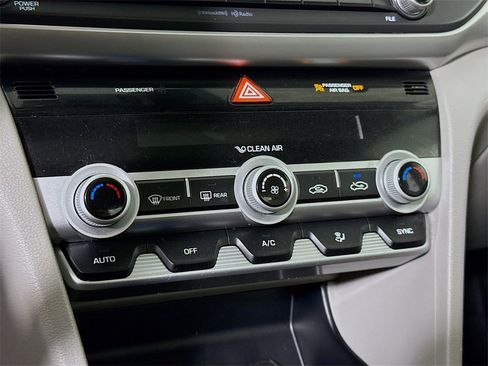 Used 2019 Hyundai Elantra Value Edition image 7