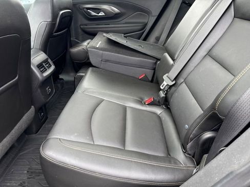 Used 2021 GMC Terrain SLT w/ Infotainment Package II image 23