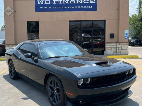 Used 2019 Dodge Challenger GT w/ Blacktop Package RWD image 2