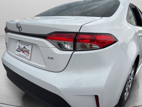 Certified 2024 Toyota Corolla LE image 10