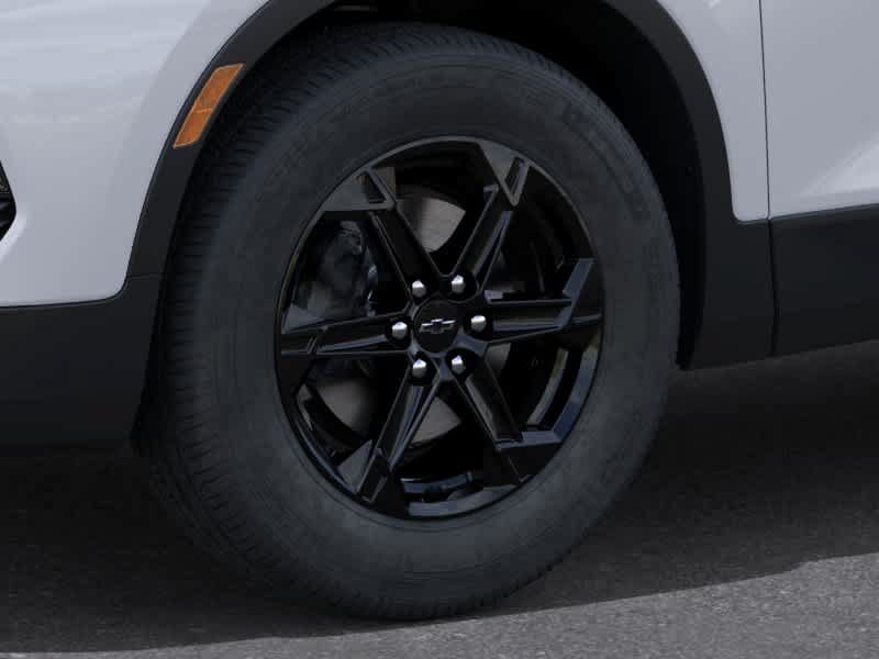 New 2026 Chevrolet Blazer LT w/ Midnight/Sport Edition FWD image 9