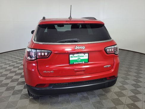 Used 2021 Jeep Compass Latitude w/ Sun and Sound Group AWD/4WD image 6