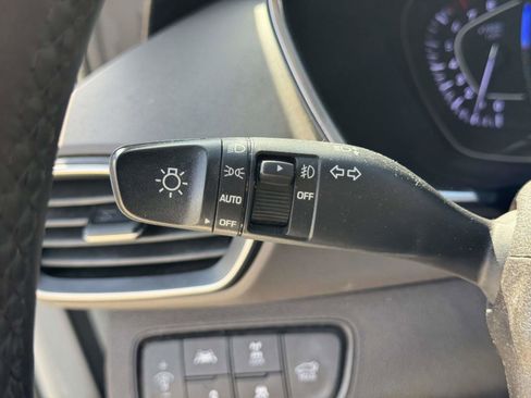Used 2019 Hyundai Santa Fe AWD image 22