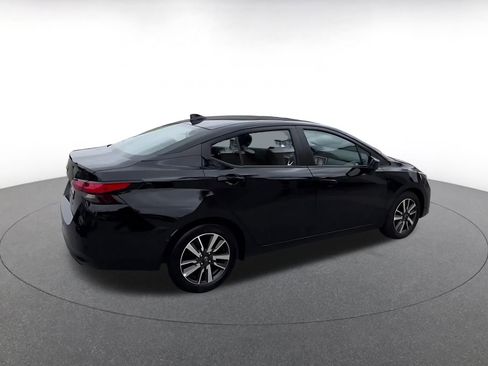 Used 2025 Nissan Versa SV FWD image 15
