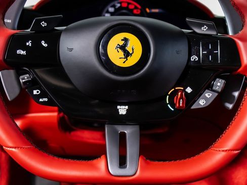 Certified 2022 Ferrari Roma image 37