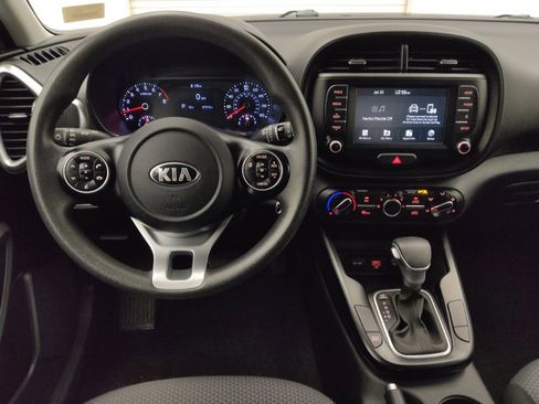 Used 2021 Kia Soul LX FWD image 22