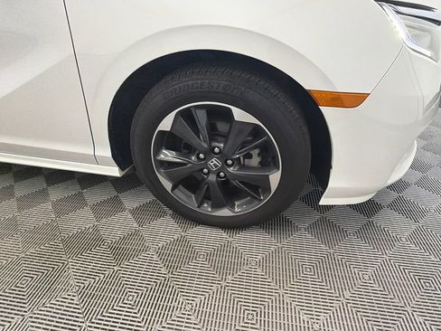 Used 2024 Honda Odyssey Elite image 14