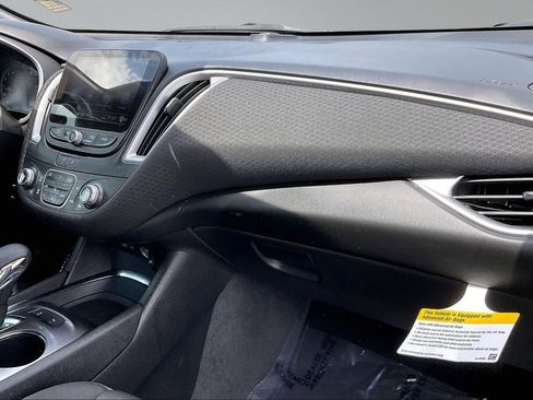 Used 2024 Chevrolet Malibu LT FWD image 16