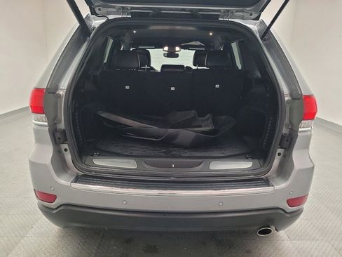 Used 2019 Jeep Grand Cherokee Limited image 29