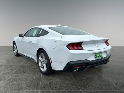 New 2026 Ford Mustang Coupe image 5