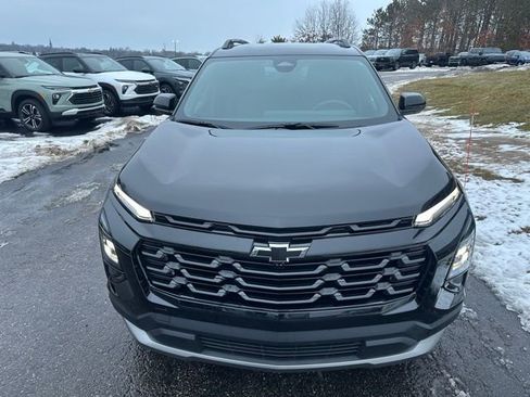 Used 2025 Chevrolet Equinox LT w/ Convenience Package II image 4