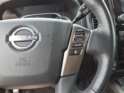 Certified 2024 Nissan Titan SV w/ SV Bronze Edition Package AWD/4WD image 11