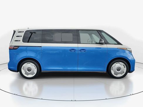 Used 2025 Volkswagen ID. Buzz 1st Edition image 2