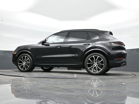 New 2026 Porsche Cayenne E-Hybrid image 35