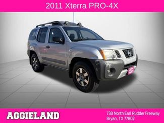 Used 2011 Nissan Xterra PRO-4X w/ Pro-4x Leather Pkg AWD/4WD video 1