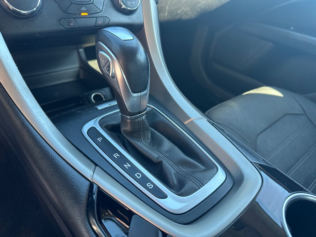 Used 2013 Ford Fusion SE FWD image 18