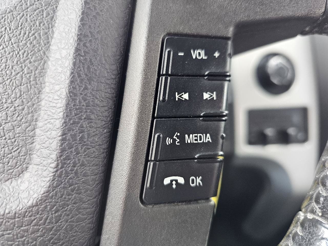 Used 2013 Ford F150 XLT w/ Luxury Equipment Group AWD/4WD image 10