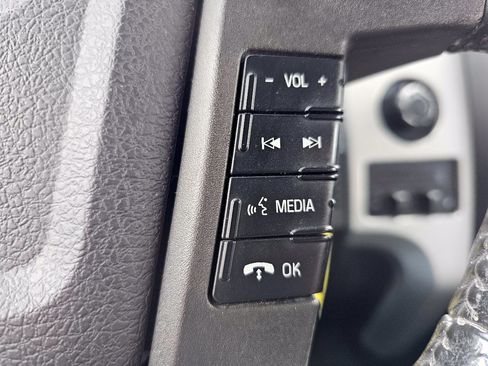 Used 2013 Ford F150 XLT w/ Luxury Equipment Group AWD/4WD image 10
