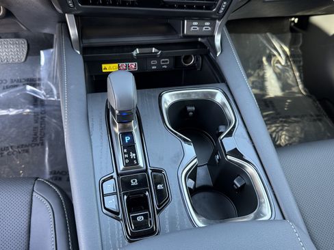 New 2026 Lexus RX 350h AWD/4WD image 25
