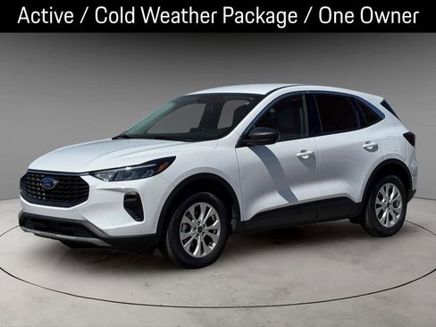 Used 2024 Ford Escape Active w/ Cold Weather Package FWD image 1