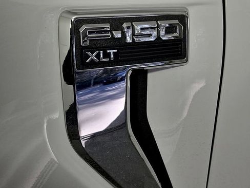 Certified 2022 Ford F150 XLT w/ Equipment Group 302A High image 28