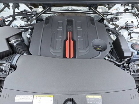 New 2026 Audi SQ5 Premium Plus AWD/4WD image 32
