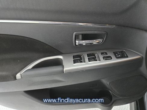 Used 2020 Mitsubishi Outlander Sport SE FWD image 19