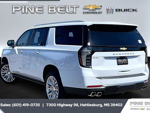 New 2026 Chevrolet Suburban High Country AWD/4WD image 2