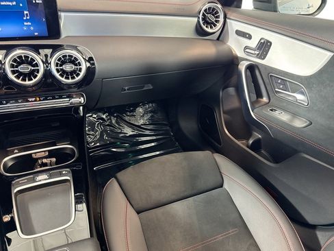 Certified 2025 Mercedes-Benz CLA 250 image 21