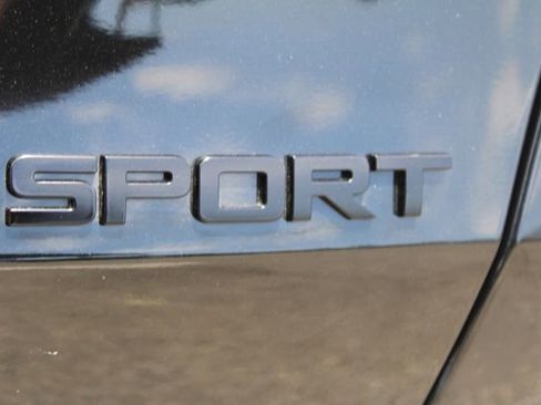 Used 2025 Honda HR-V Sport image 6
