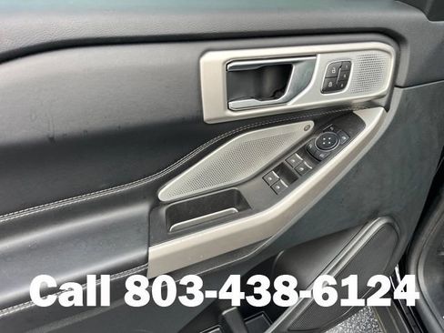 Used 2024 Ford Explorer Limited w/ Limited Technology Package RWD image 8