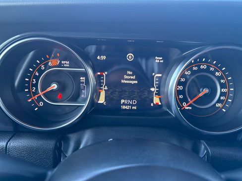 Used 2023 Jeep Wrangler Unlimited Rubicon 392 w/ Xtreme Recon 35" Tire Package AWD/4WD image 21