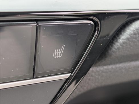 Used 2023 Honda Civic Touring image 26