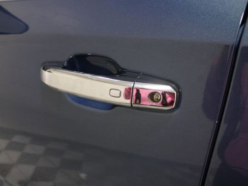 Used 2024 Chevrolet Silverado 1500 High Country w/ High Country Premium Package image 16