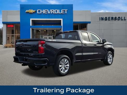 Used 2022 Chevrolet Silverado 1500 Custom image 9