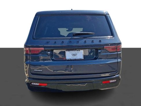 Used 2023 Jeep Wagoneer Series II AWD/4WD image 5