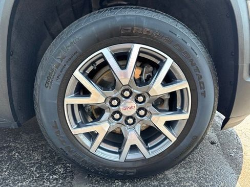 Used 2023 GMC Acadia SLT AWD/4WD image 31