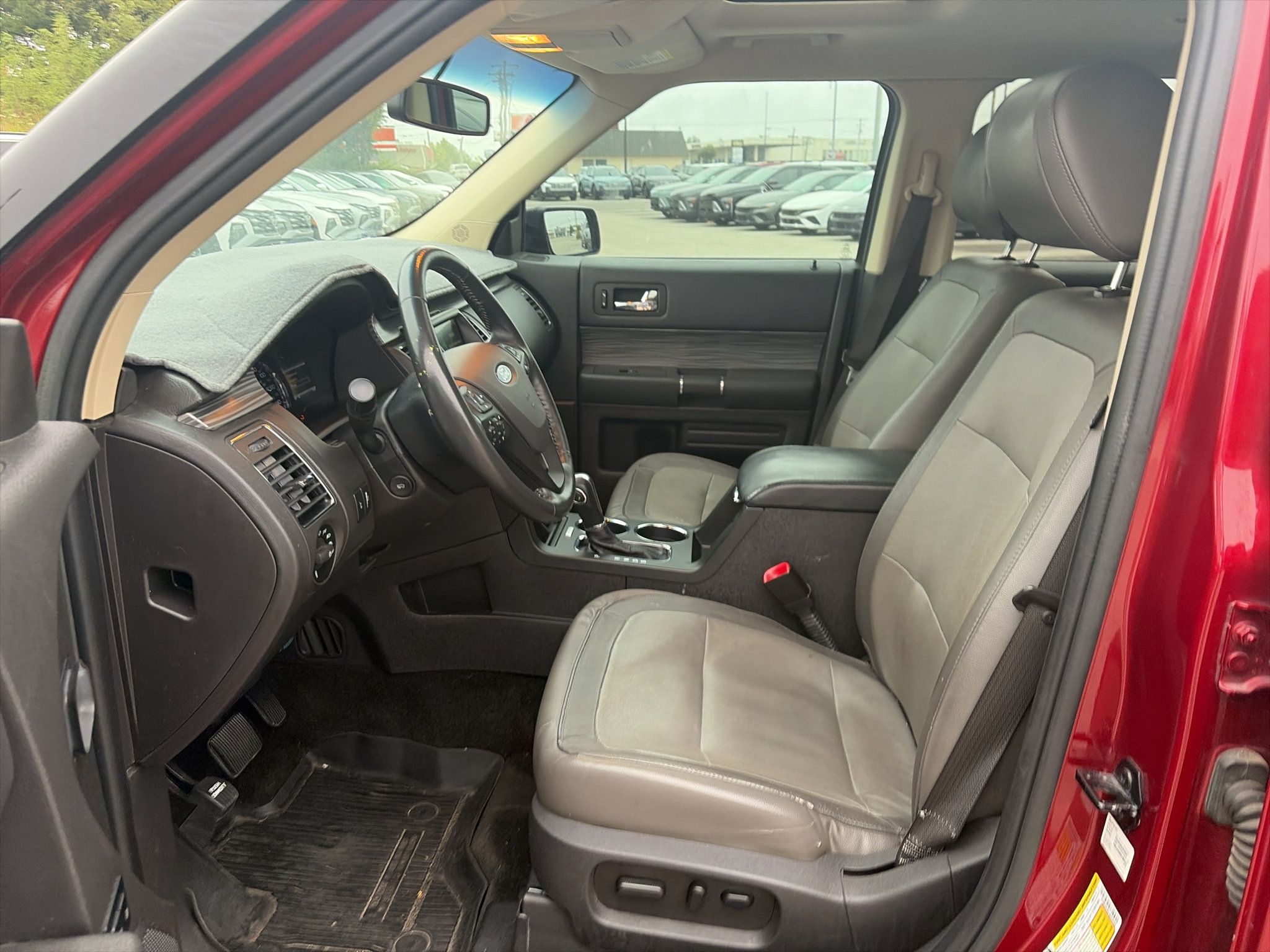 Used 2018 Ford Flex SEL w/ Equipment Group 202A FWD image 10
