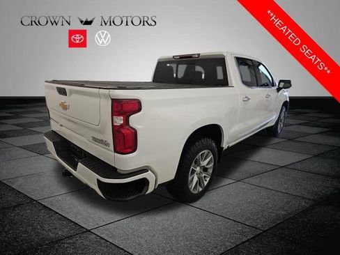 Used 2022 Chevrolet Silverado 1500 High Country w/ Z71 Off-Road Package AWD/4WD image 6