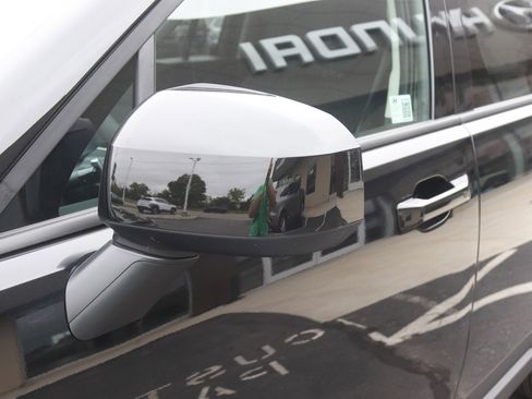 New 2025 Hyundai Santa Fe SE image 13