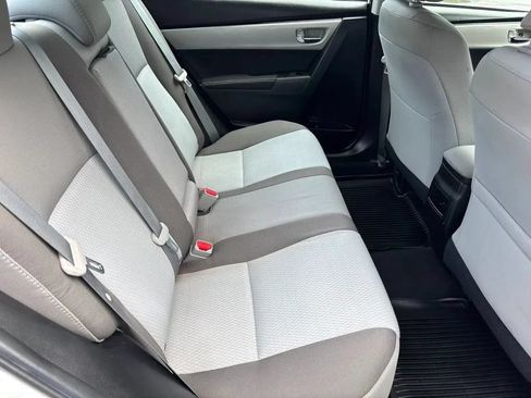 Used 2019 Toyota Corolla LE FWD image 15