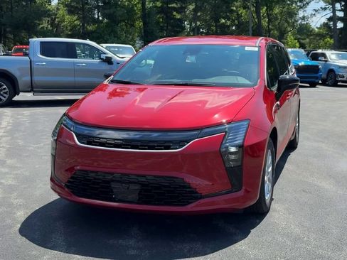 New 2027 Chrysler Pacifica Select FWD image 2