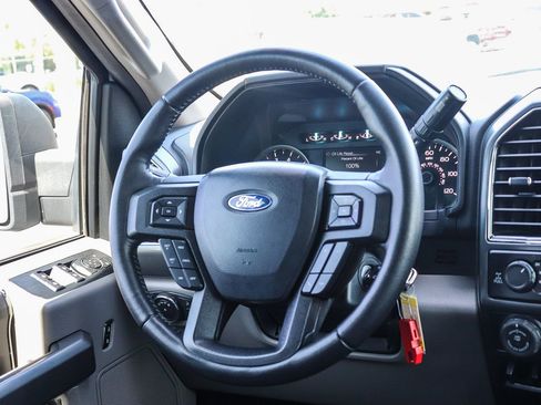 Certified 2019 Ford F150 XLT w/ Equipment Group 302A Luxury AWD/4WD image 14